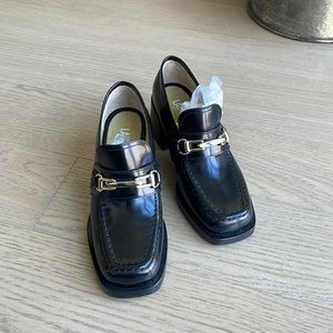 Labucq loafer
